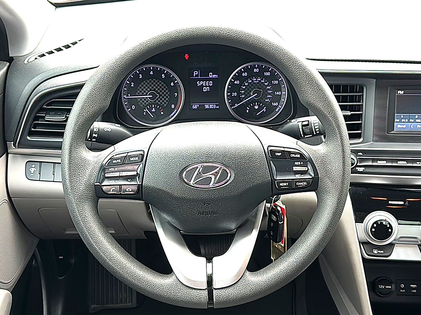 2019 Hyundai Elantra SE