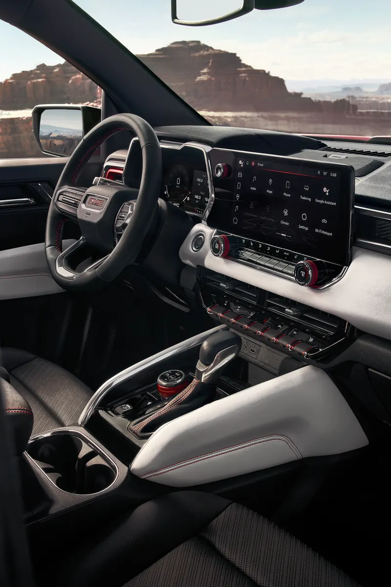 2026 GMC Canyon infotainment system at Garlyn Shelton Buick GMC in Temple TX